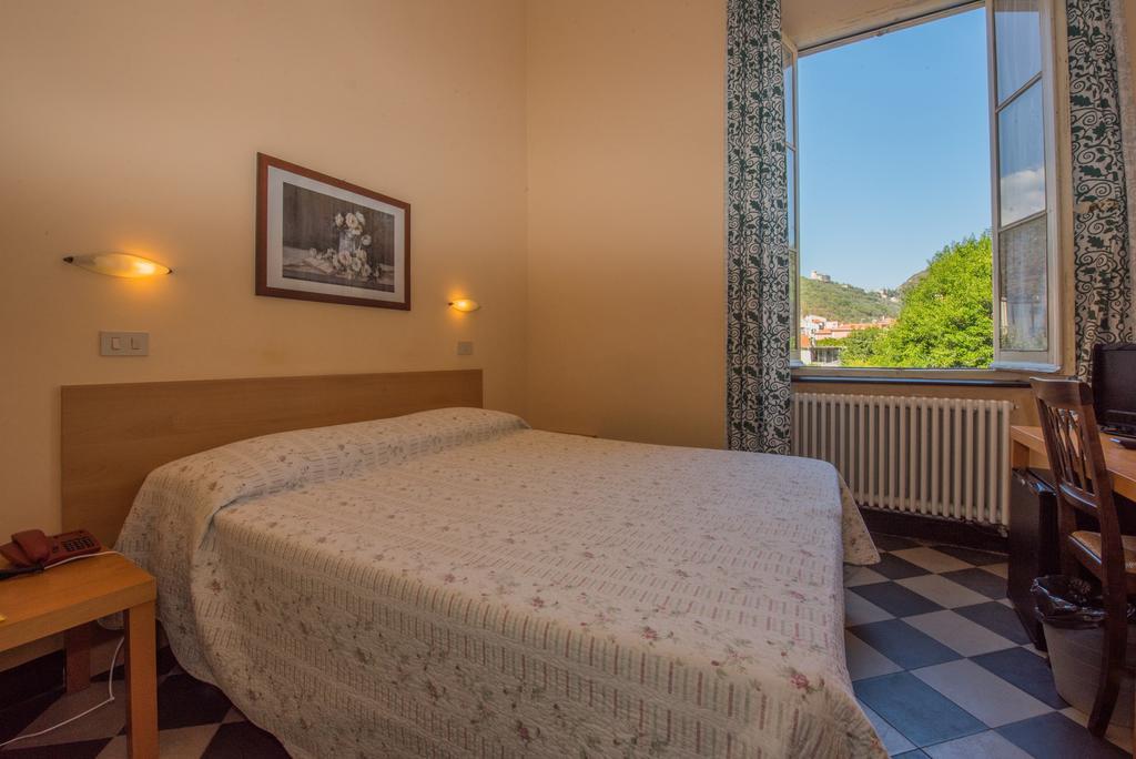 Hotel Florenz Finale Ligure Room photo